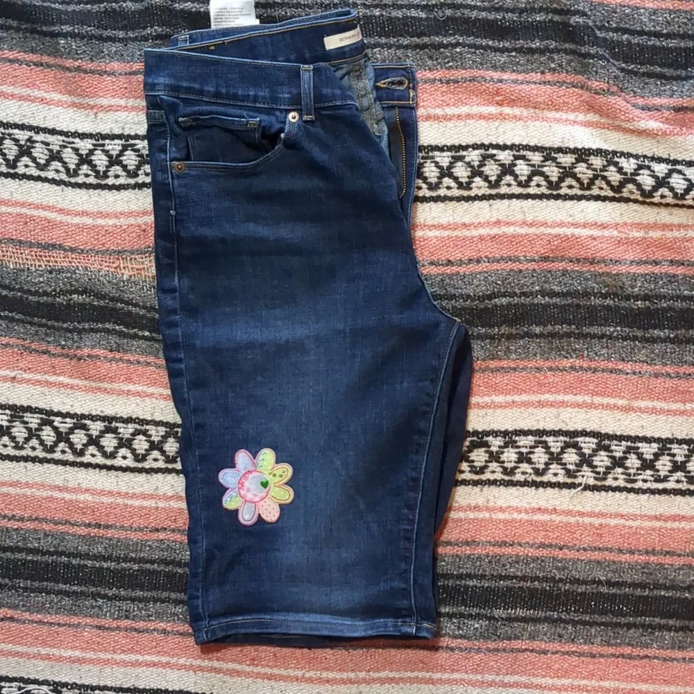 Levi's Denim Shorts with Patches - Picture 12 of 12